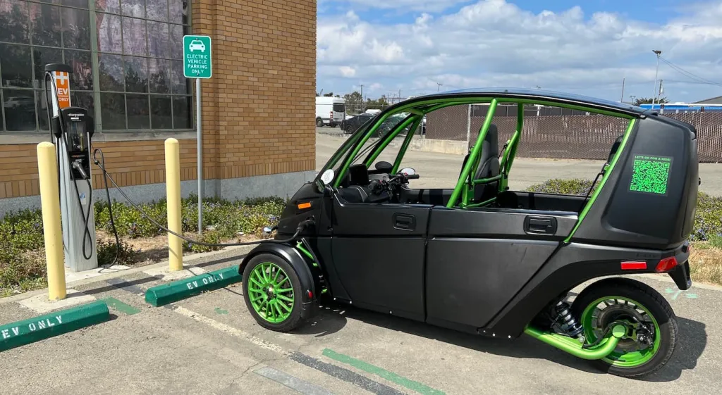 Arcimoto: Fun, Functional, & 3-Wheeled EV